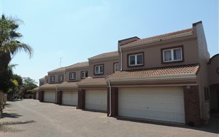 3 Bedroom Duplex in Woodhill