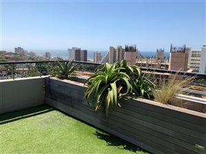 3 Bed Apartment in Umhlanga Rocks
