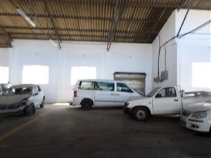 1500 m² Commercial space in Congella