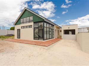 3 Bed House in Milkwood Park