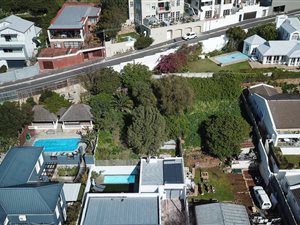 365 m² Land available in Green Point