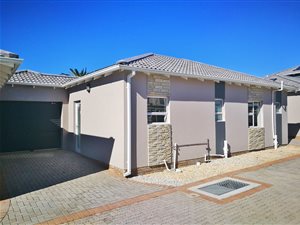 3 Bed Townhouse in Fairview