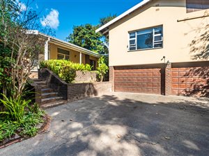 4 Bed House in Dawncliffe