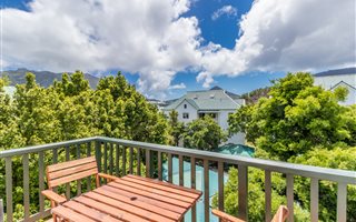 3 Bedroom Apartment in Scott Estate