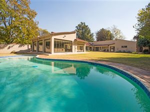 6 Bed House in Rynfield