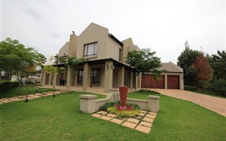 4 Bedroom House in Boardwalk Meander