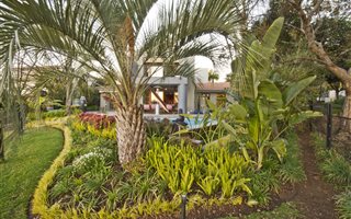 4 Bedroom House in Dainfern Golf Estate