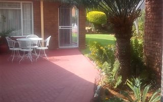 3 Bedroom House in Flora Park