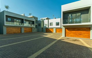 3 Bedroom House in Emmarentia