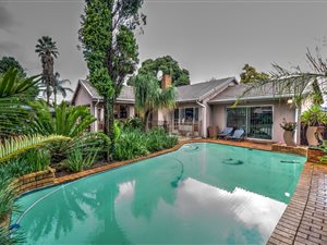 5 Bed House in Clarenspark