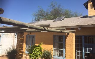 3 Bedroom House in Honingnestkrans
