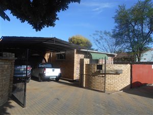 4 Bed House in Riebeeckstad