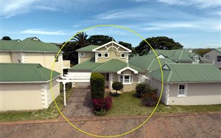 3 Bedroom House in River Club