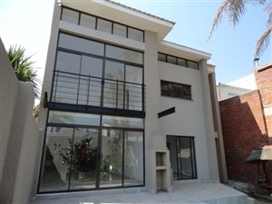 4 Bed House in Oriel
