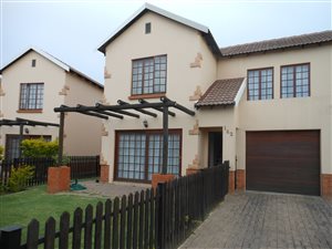 3 Bed Duplex in Montana Gardens