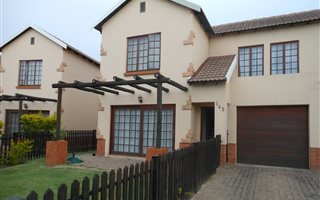 3 Bedroom Duplex in Montana Gardens