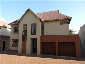 3 Bed Townhouse in Heritage Hill