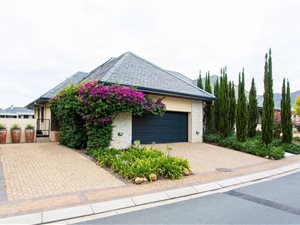 3 Bed House in Pearl Valley