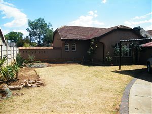 4 Bed House in La Hoff