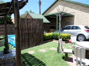 2 Bed Townhouse in Die Wilgers
