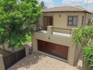 4 Bed House in Greenstone Hill
