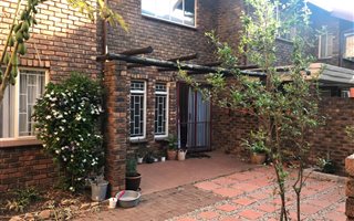 3 Bedroom Townhouse in Brummeria
