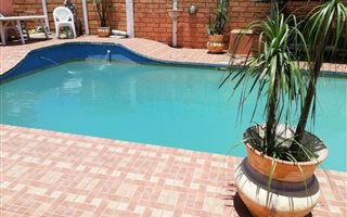 2 Bedroom House in South Hills