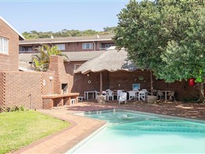 3 Bed Apartment in Westbrook