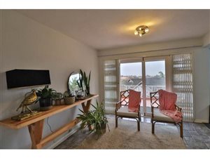 3 Bed Duplex in Kloof