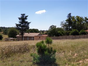 2.8 ha Land available in Farmall