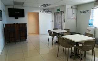 1093 m² Industrial space in Marlboro