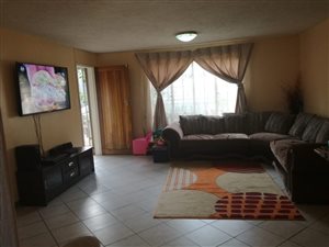 2 Bed Apartment in Delarey