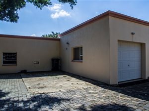 3 Bed House in Boschdal