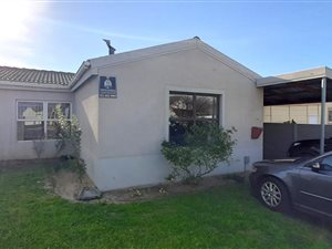 2 Bed House in Victoria Park