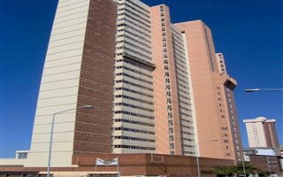 2 Bedroom Apartment in Amanzimtoti