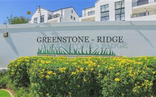 1 Bedroom Townhouse in Greenstone Hill