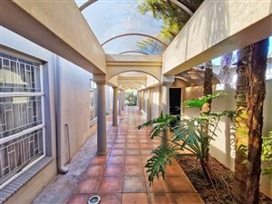 4 Bed House in Larrendale