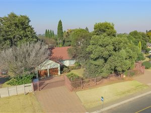 3 Bed House in Brackenhurst