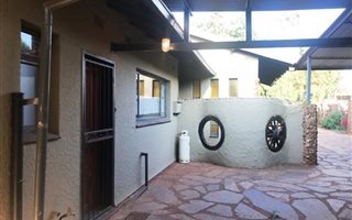 3 Bedroom House in Sinoville