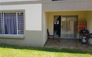 3 Bedroom Townhouse in Parkrand