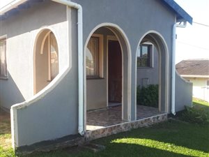 2 Bed House in Lovu