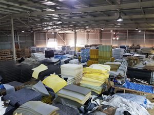 1200 m² Industrial space in Gateway Industrial Park