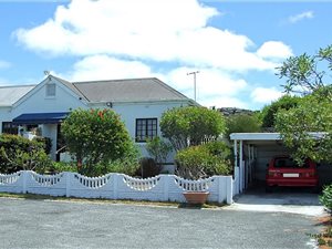 2 Bed House in Simons Town