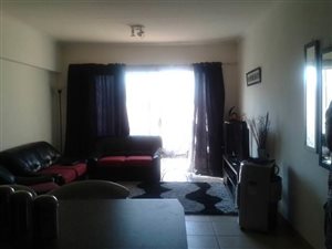 2 Bed Flat in Brentwood Park