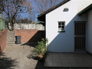 1 Bed Garden Cottage in Jukskei Park