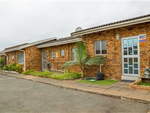 3 Bed Townhouse in Brackenham