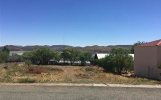928 m² Land available in Vanderkloof