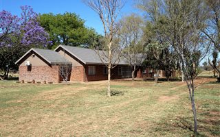 9.4 ha Farm in Bela-Bela (Warmbaths)
