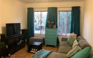 2 Bedroom Townhouse in Bronberrick