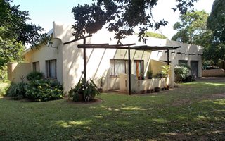 2 Bedroom House in Pumula